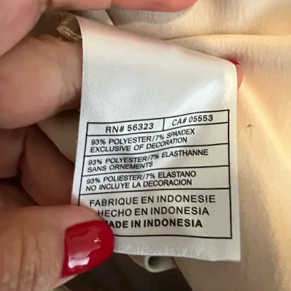Nike Womens Tan Golf Shorts Size 10M